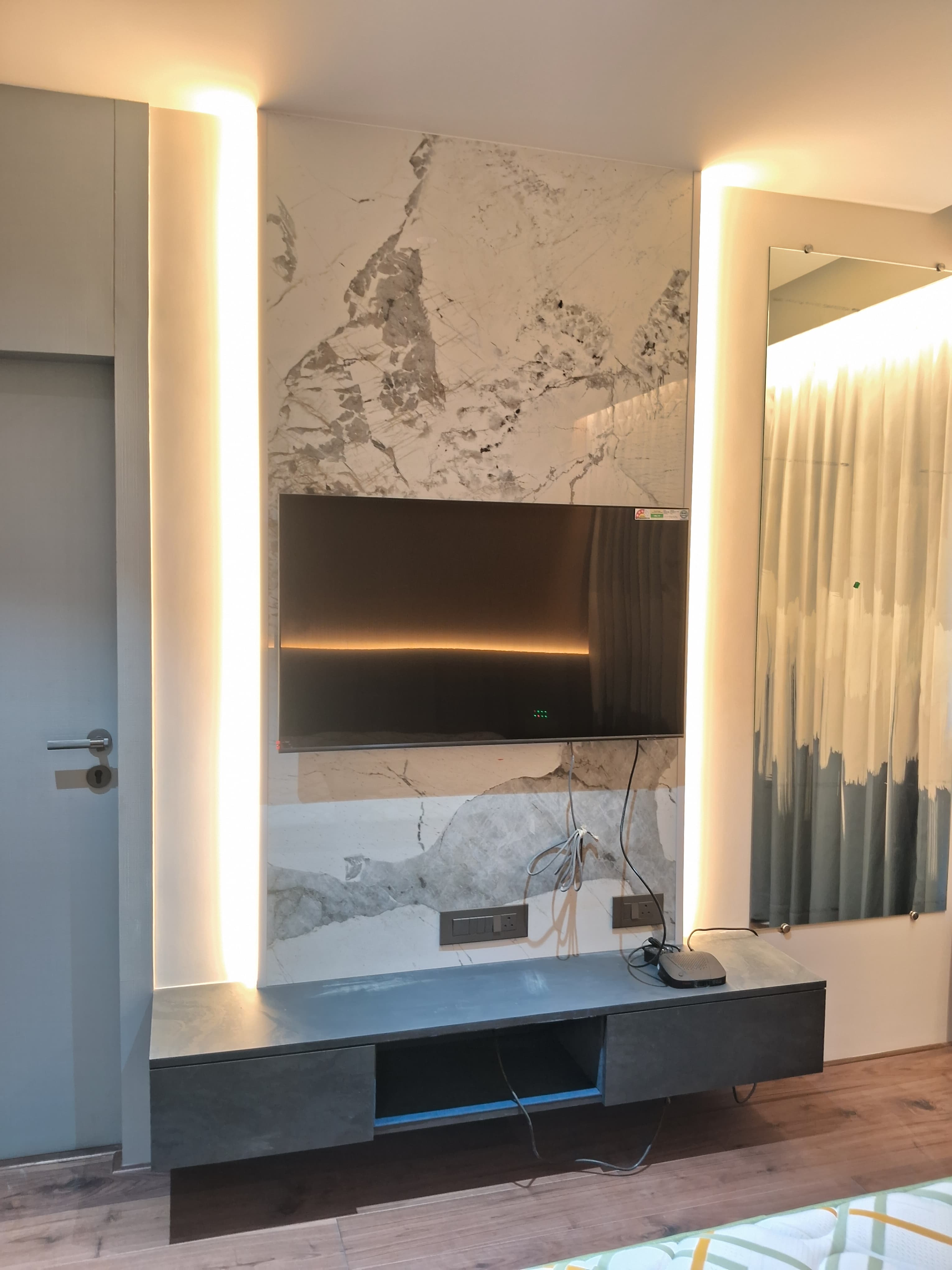 Luxury TV Unit in Navi Mumbai